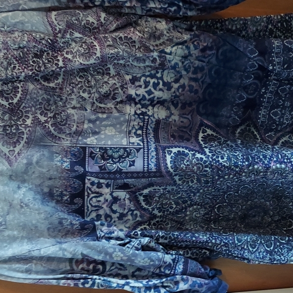 Top - Picture 5 of 5